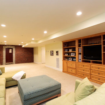 8 Pheasant Run, Wayland, MA