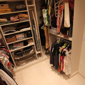 Northend View_Closet