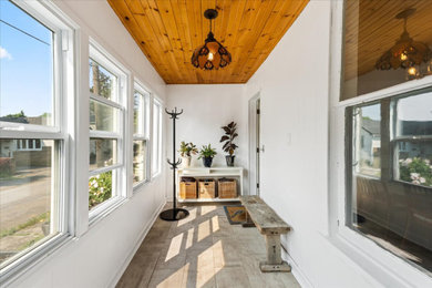 Living Room/Kitchen