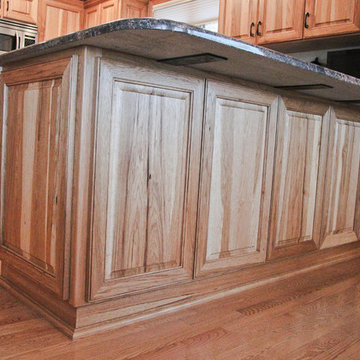 Custom Cabinets and Countertops