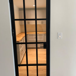Wellesley Charming Contemporary - Pantry And Cabinet Organizers