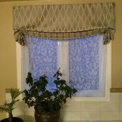 Bathroom Drapes Left Window - Curtains