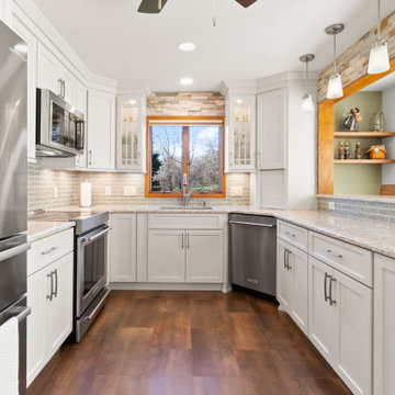 Kitchen with unique stonework