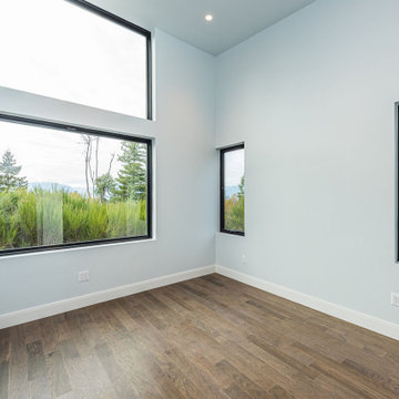 Seabeck - Modern Home + Studio with Panoramic Olympic Mountain Views