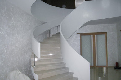 Лестница из Кориана в частных апартаментах