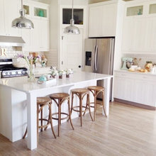 Kitchen/Eating Area
