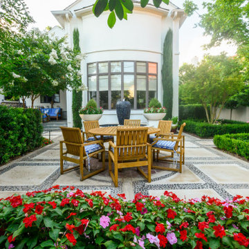 Versailles Residence