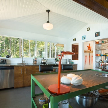 Houzz Tour: Designers Get Creative With Their Island Getaway
