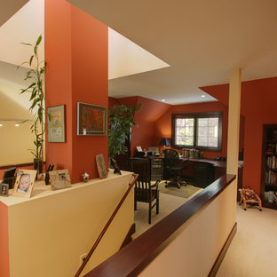 Lake House: Loft is used for an Office