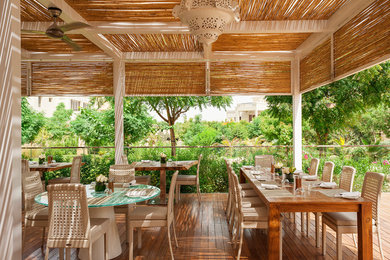 Island style deck photo