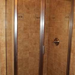 Framed Showers - Shower Doors