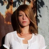 April Wolfs foto