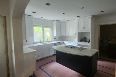 Kitchen - kitchen idea in Other
