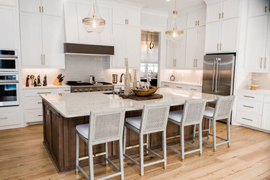Example of a transitional kitchen design in Jackson