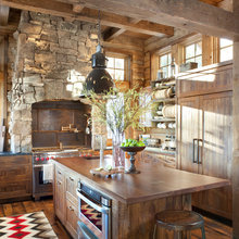 Motz Cabin - ceiling