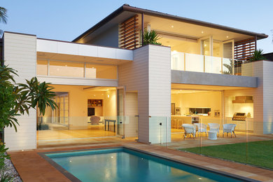 Beach style patio in Sydney.