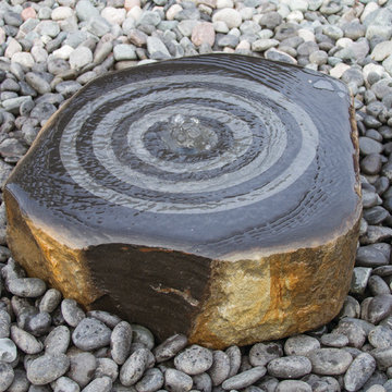 Suwaru Basalt Fountain