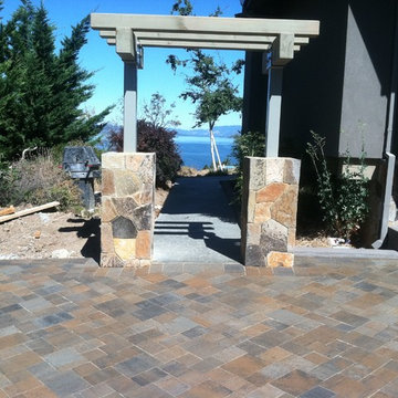 Basalite Artisan Slate Driveway Pavers with Real Napa Field Stone Walls
