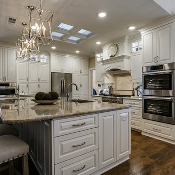 Kitchen, Living Area, and Laundry Room (Ross Downs, Colleyville)