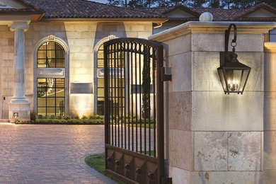 Exterior home photo in Los Angeles