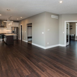 VINYL PLANKING - Vinyl Flooring