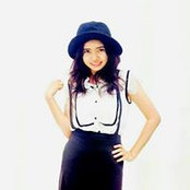 Kim Ineye's photo