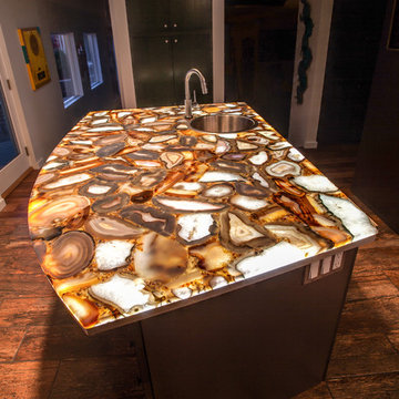 Backlit Agate Kitchen Countertop