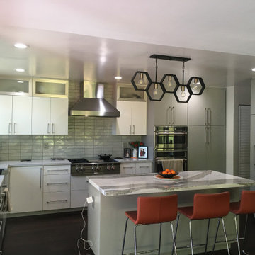 Snaps From a Happy Dickinson Cabinetry Customer