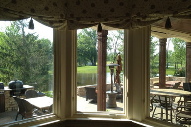 Example of a classic kitchen design in Indianapolis
