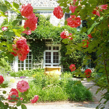 Distinctive Gardens