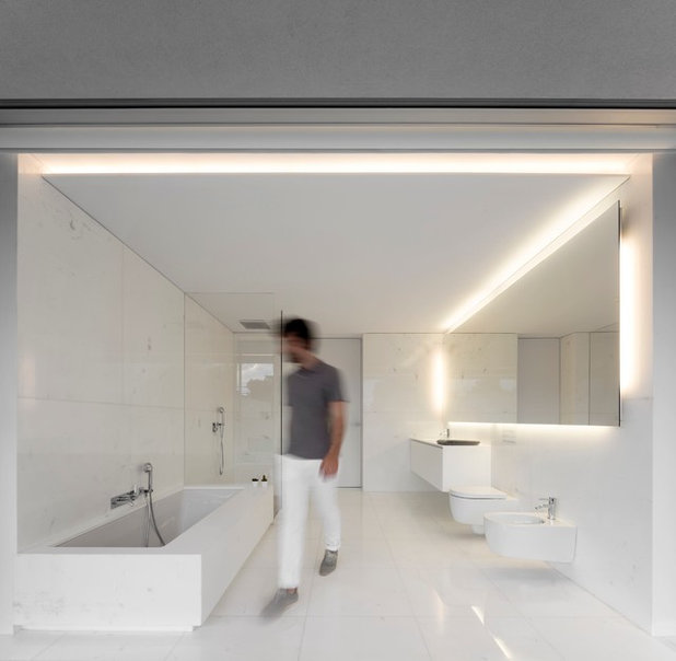 Современный Ванная комната by Fran Silvestre Arquitectos