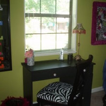 Abby's teenage room