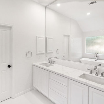 Maple Glade - Master Bathroom