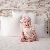 Elizabeth Miller's photo