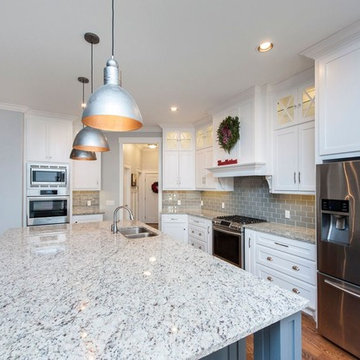 3115 E 32ND