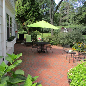 Traditional Brick Patio