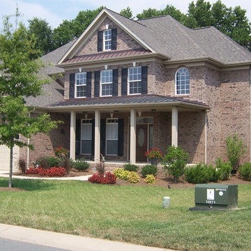 Front Elevation / Curb Appeal