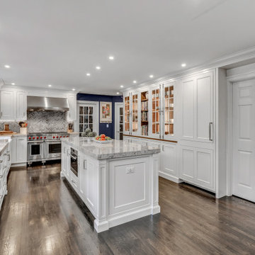Traditional Inset Kitchen