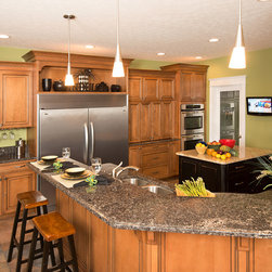 Mouser Cabinetry - Kitchen Cabinetry