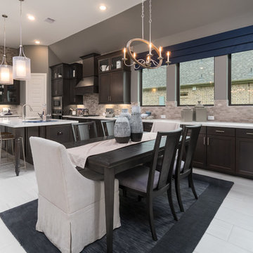 Houston, Texas | Katy Lakes - Classic Villanova Breakfast Area