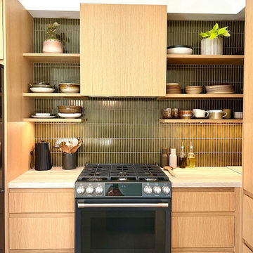 Japanese-Style Oak Kitchen