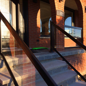 Aluminum and Glass Porch Railings - 135
