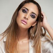 Andrea Giron's photo