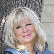 Michelle Starr's photo