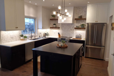 Inspiration for a contemporary kitchen remodel in Toronto