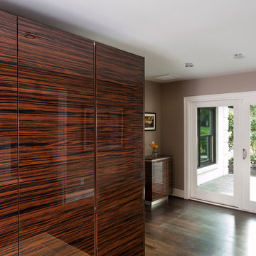 Macassar high gloss veneer for American customer