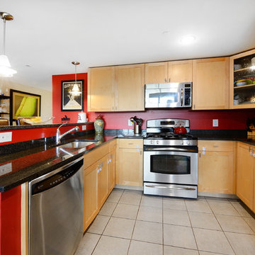 JC Grove Street Condo