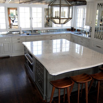 Kitchen in Princess White Extra Quartzite Natural Stone