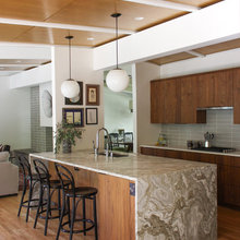 Liza Kitchen