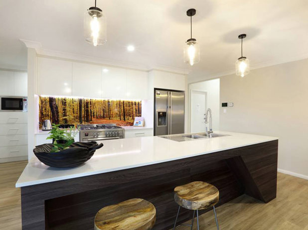 Modern Kitchen by DECO Australia